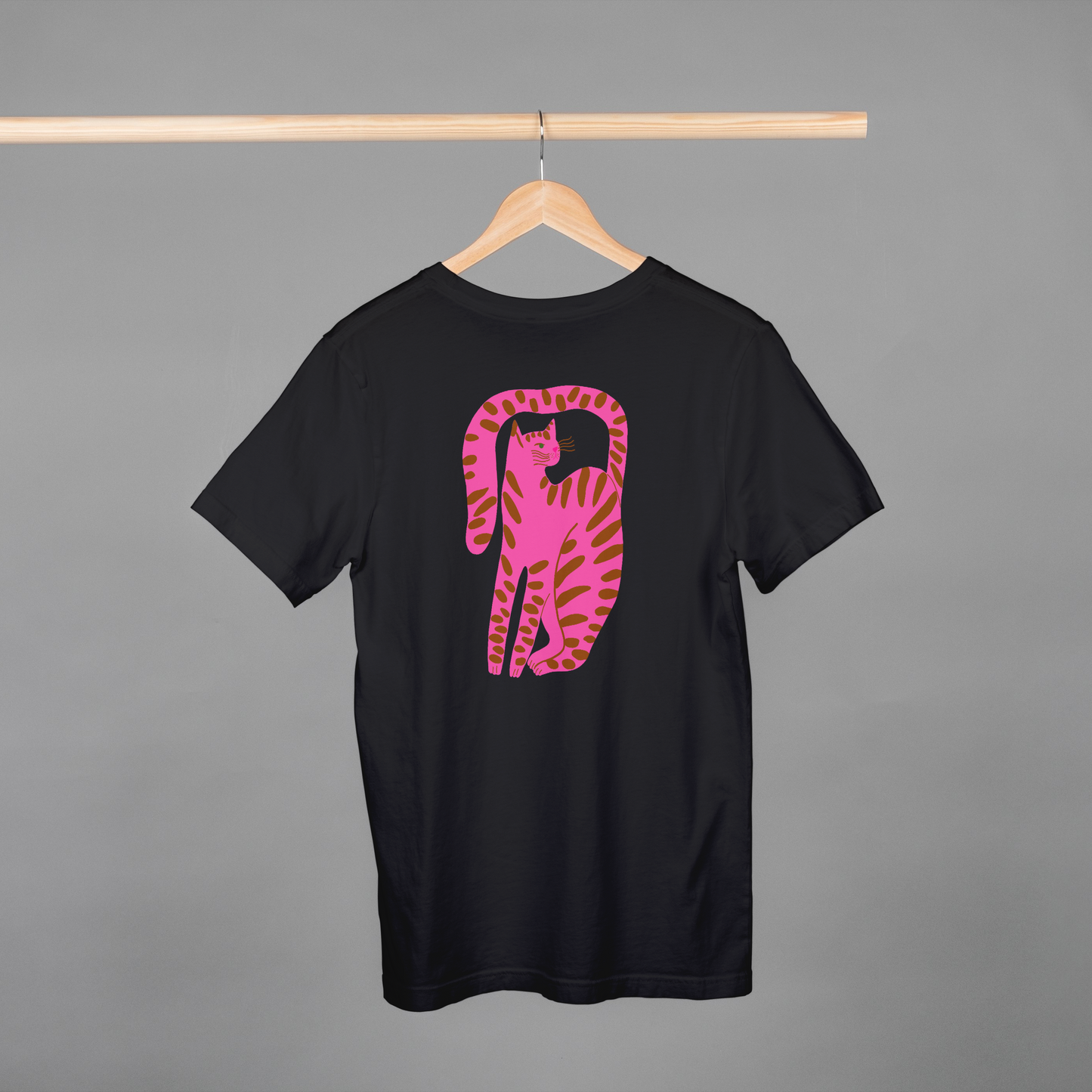 Women Short Sleeve T-shirt with a Pink Cat