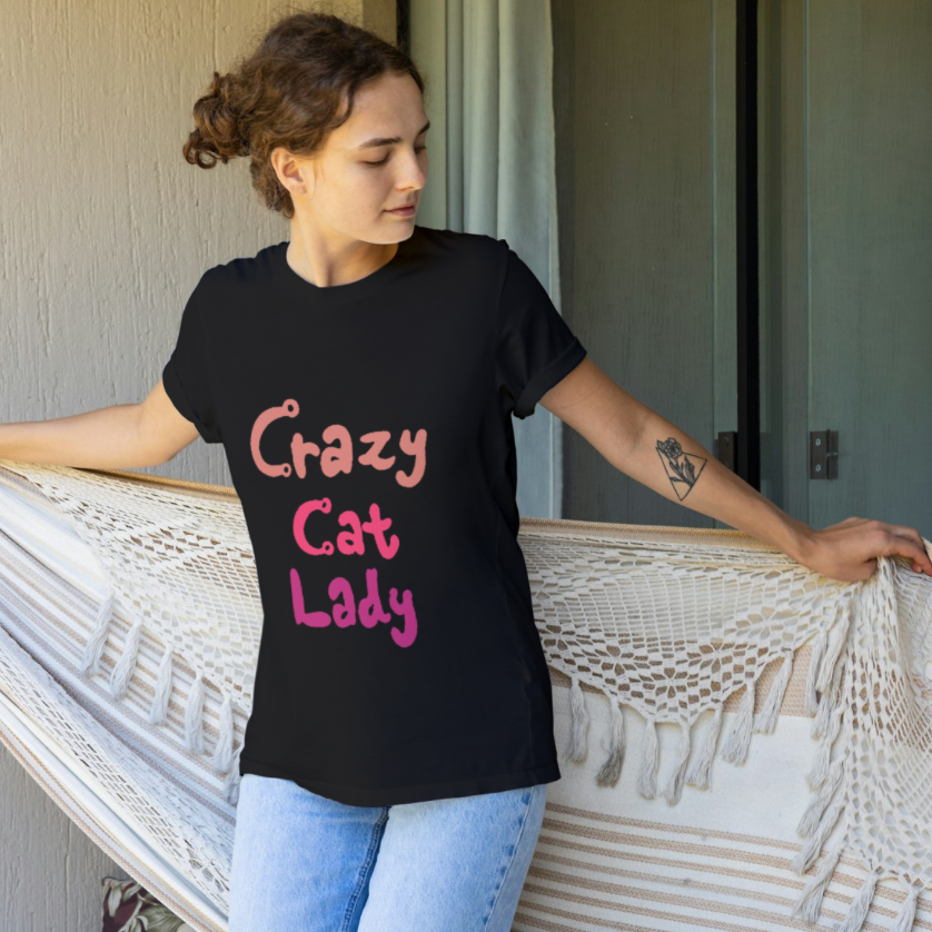 تي شيرت بأكمام قصيرة من Crazy Cat Lady