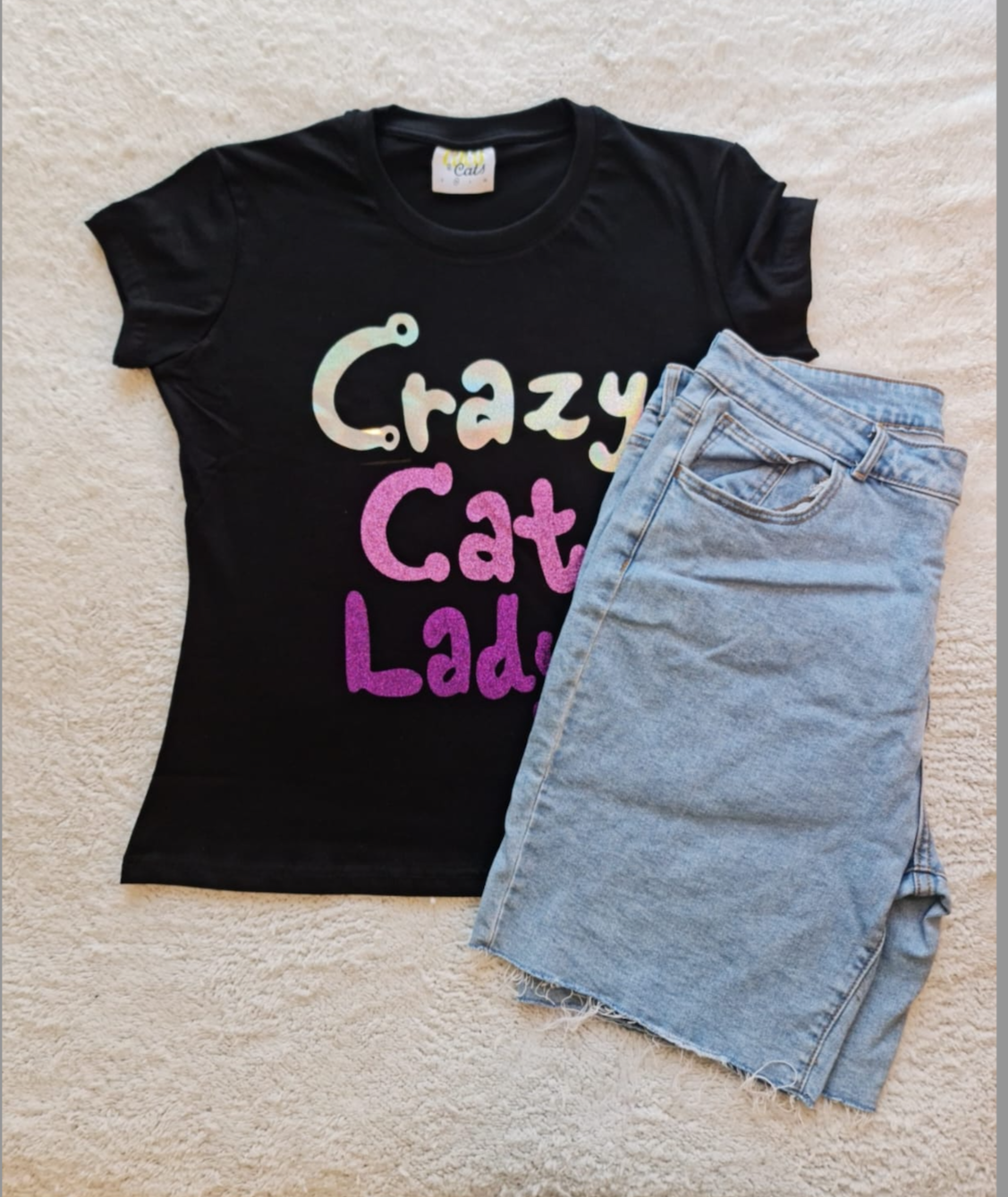 تي شيرت بأكمام قصيرة من Crazy Cat Lady