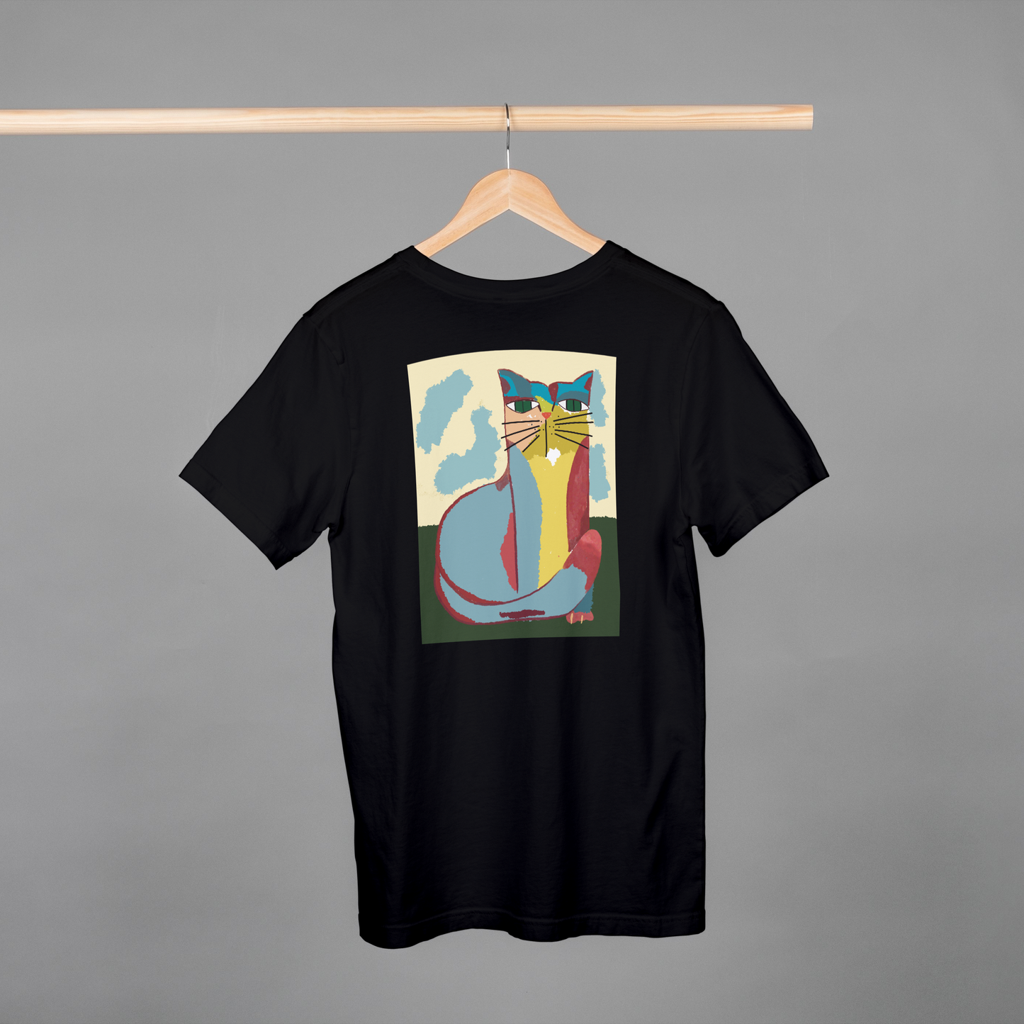 T-shirt of a portrait of a cat