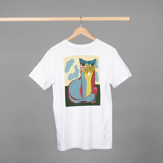 T-shirt of a portrait of a cat